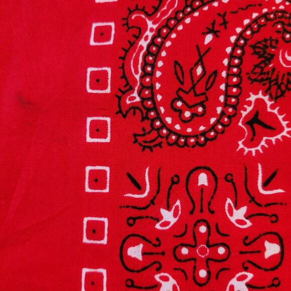 3 Vintage Paisley Bandanas Yellow Red Navy Blue Classic Paisley - Picture 4 of 5